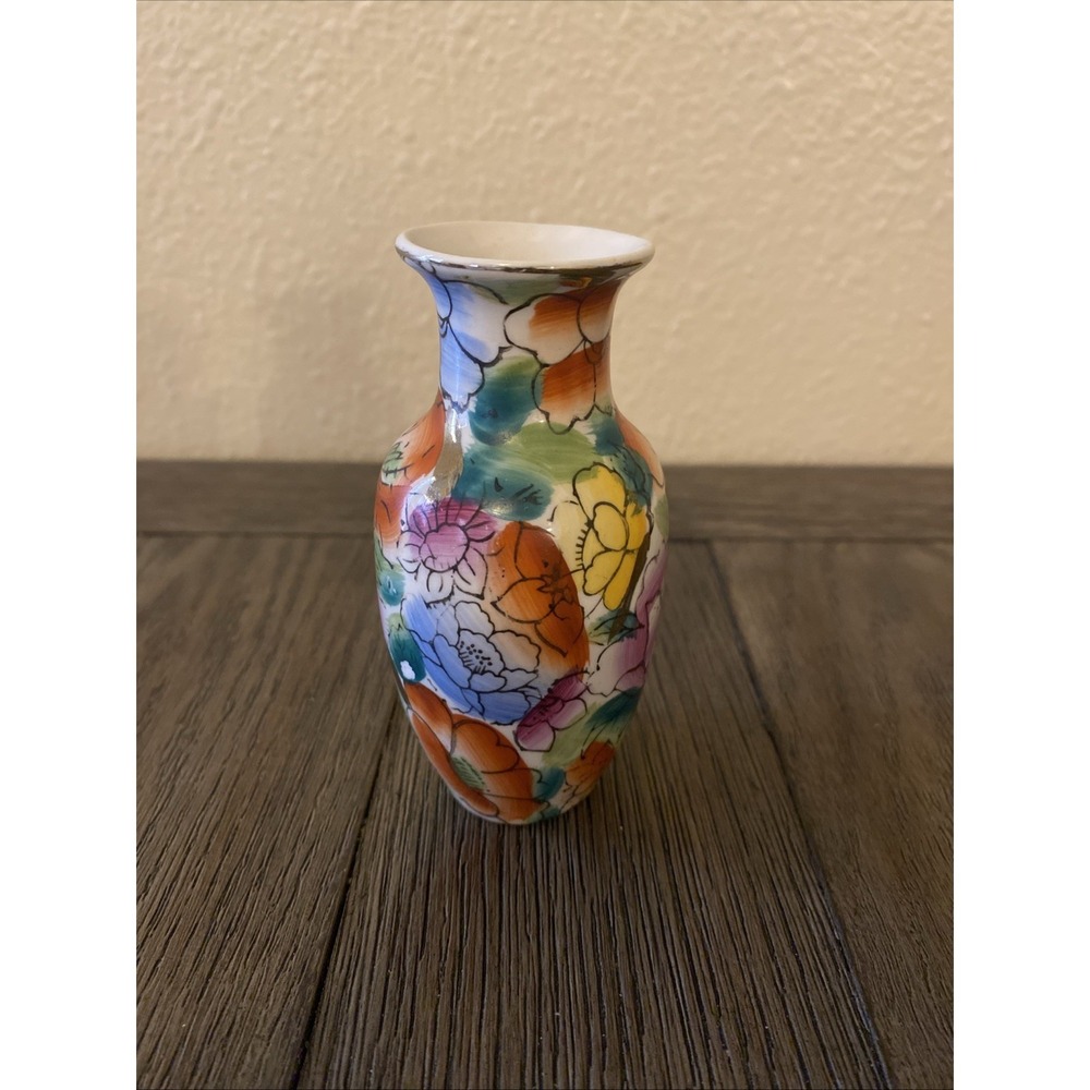 vintage Chinese 1920s miniature porcelain vase